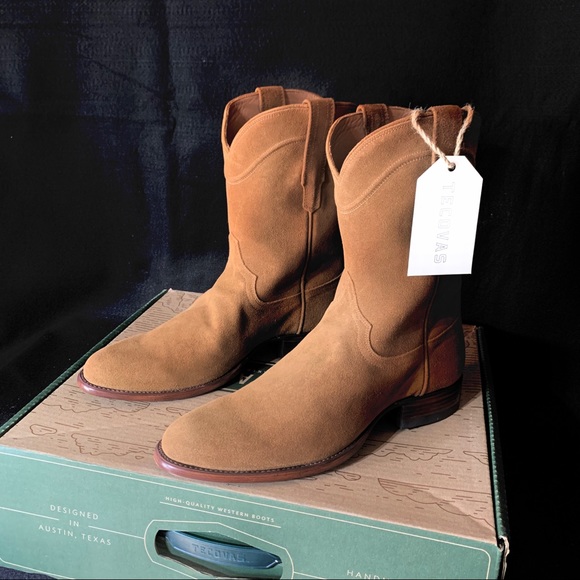 show me tecova boots